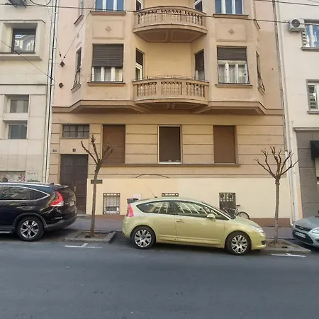 Center Point Apartment