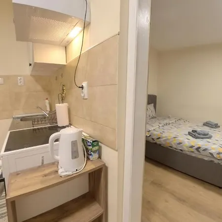 Apartment Center Point *